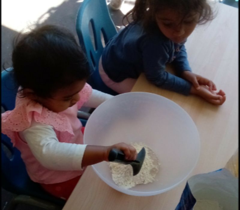 sonas-huntingdale-xmas-playdough (2)