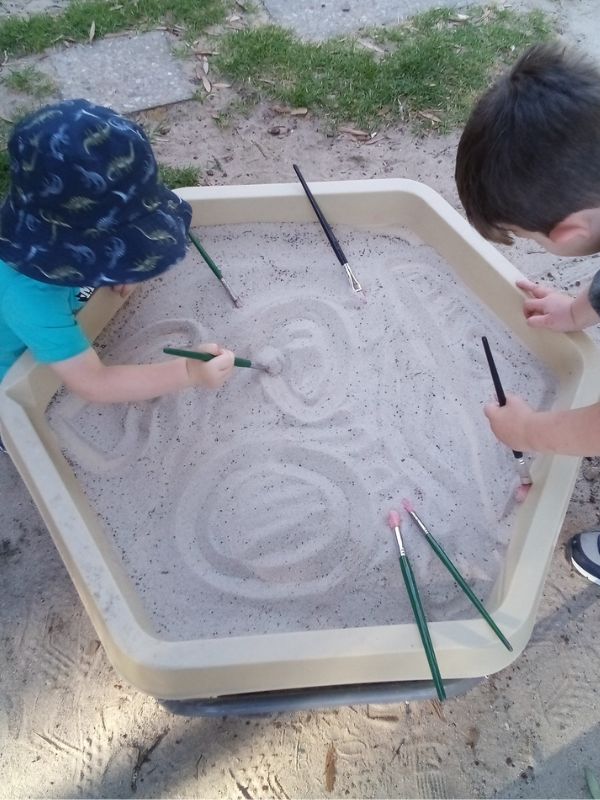 Sonas Atwell – Sand Drawing