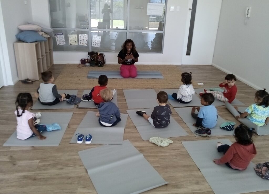 sonas-brabham-yoga4