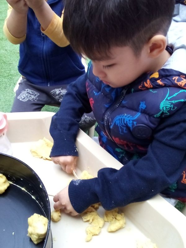 sonas-ardross-sensory-play (6)