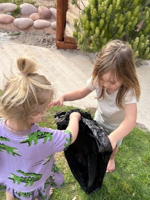 Sonas Ashby – Keeping Our Environment Clean