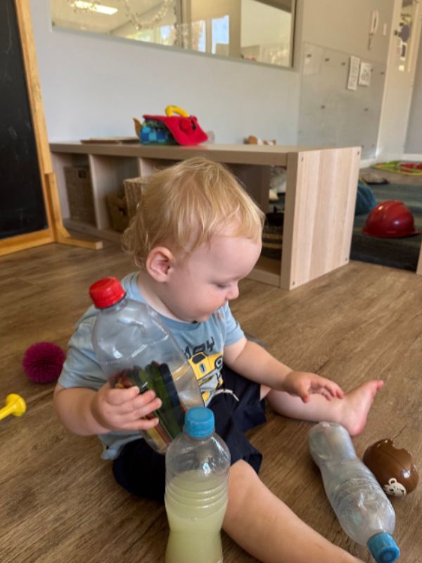 Sonas Bayswater HomeMade Sensory Bottles Sonas Childcare