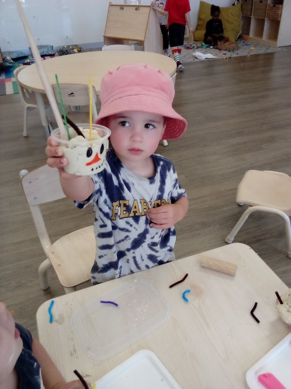 Sonas Ashby – Exploring with Texture 