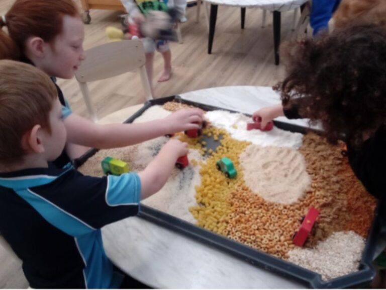 Sonas Baldivis North  – Sensory Tray 